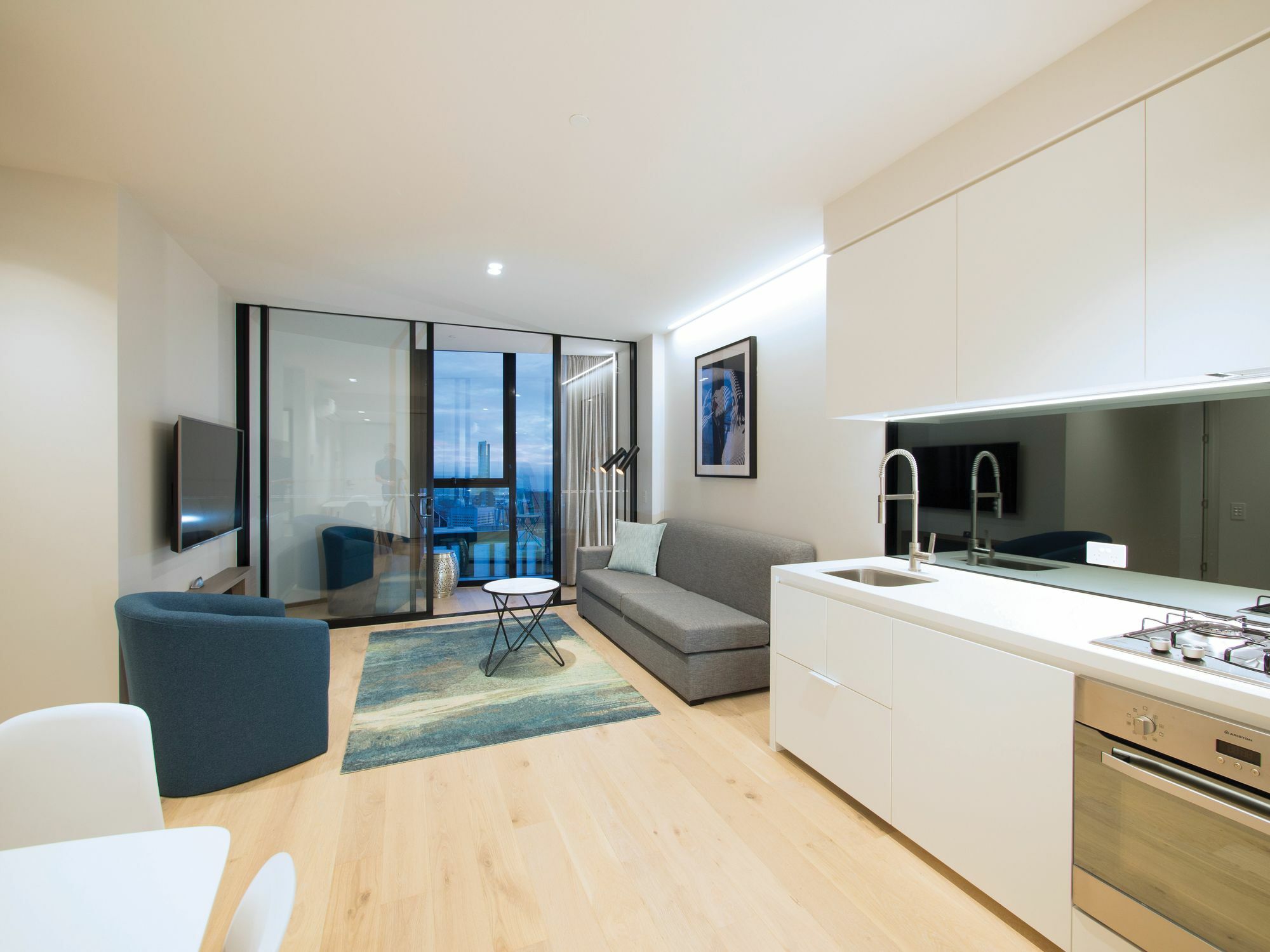 Aparthotel Imagine Lighthouse Melbourne City Exterior foto